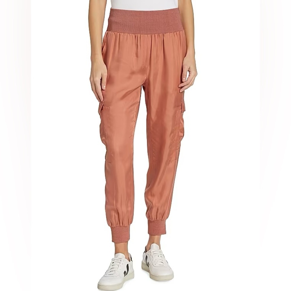 Cinq à Sept Giles Twill Silky Cargo Joggers Size XSMALL Apricot Peach Coloe